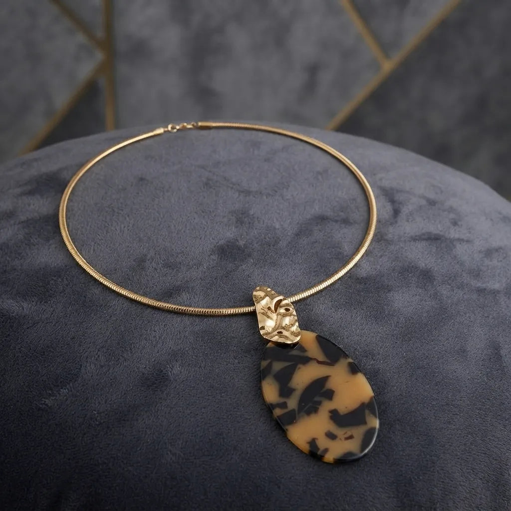 Tiger Choker -BXJ