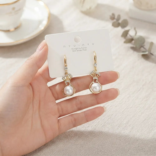 "Aria" Pearl and Crystal Fan Earrings | Luxury Jewellery - Shell Earrings - BXK